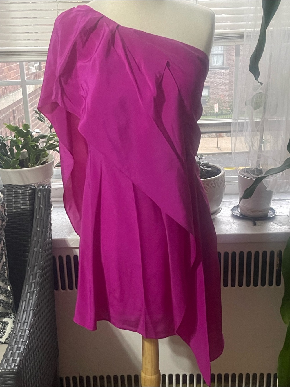 Greylin One-Shoulder Magenta Cocktail Dress